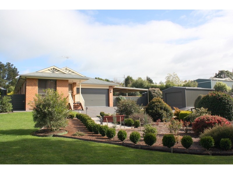 56 Sommers Crescent, Korumburra VIC 3950