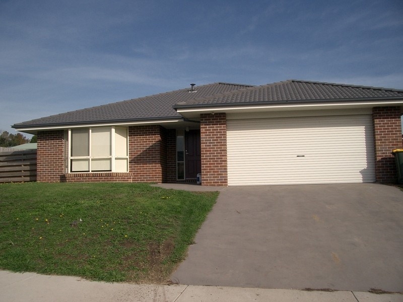 3 Woodford Place, Korumburra VIC 3950