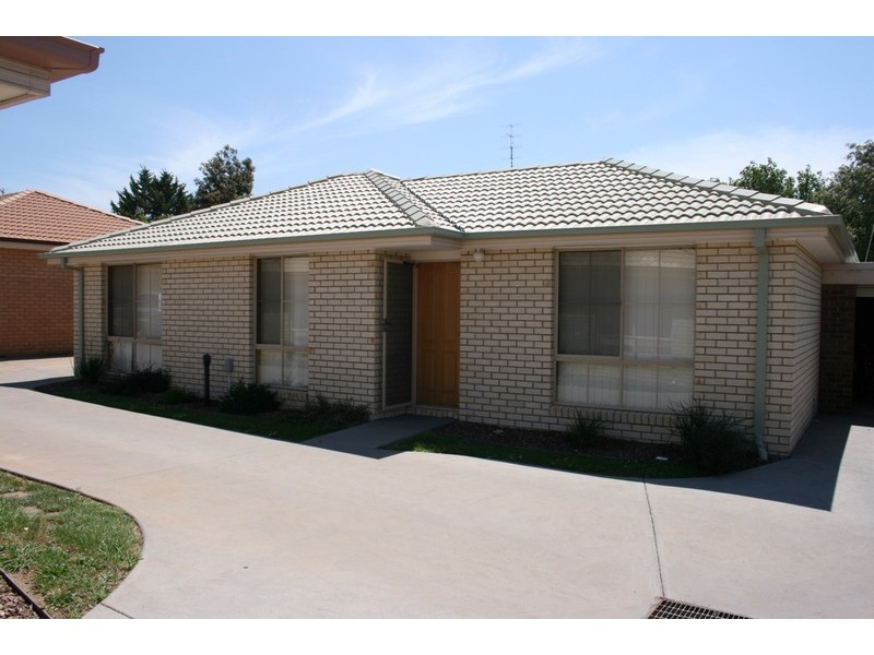 2/66 ANDERSON STREET, Leongatha VIC 3953