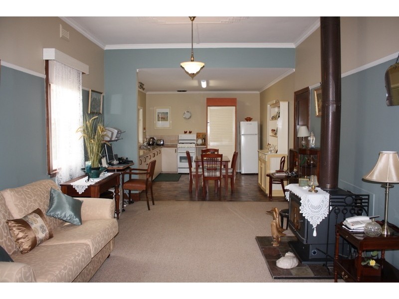 9 Bourke Street, Korumburra VIC 3950