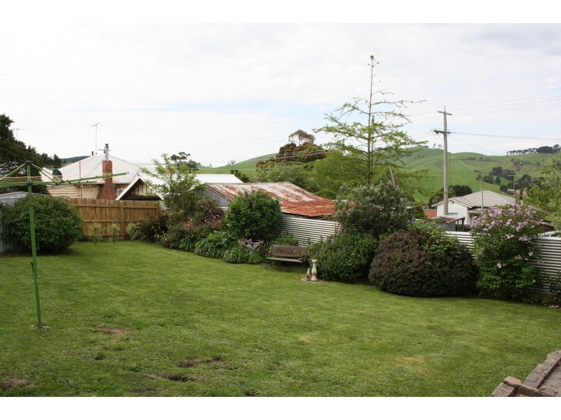9 Bourke Street, Korumburra VIC 3950