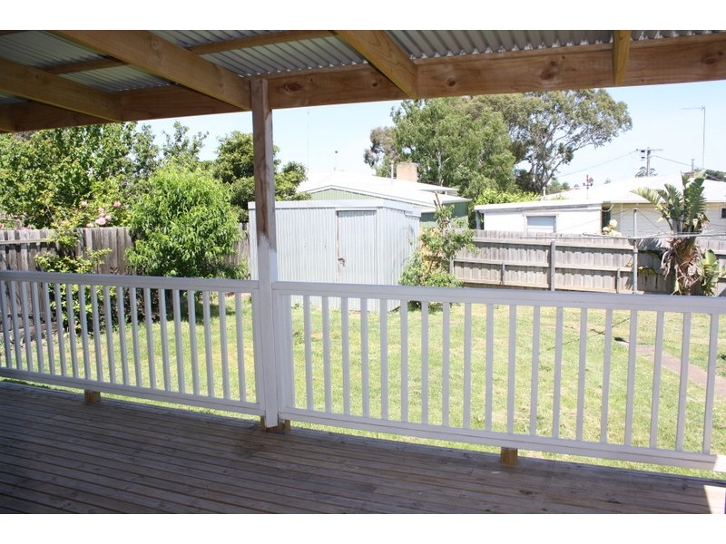 6 Owen Street, Leongatha VIC 3953