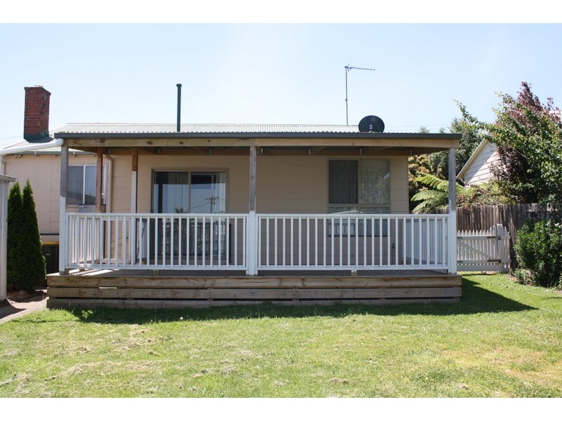 6 Owen Street, Leongatha VIC 3953