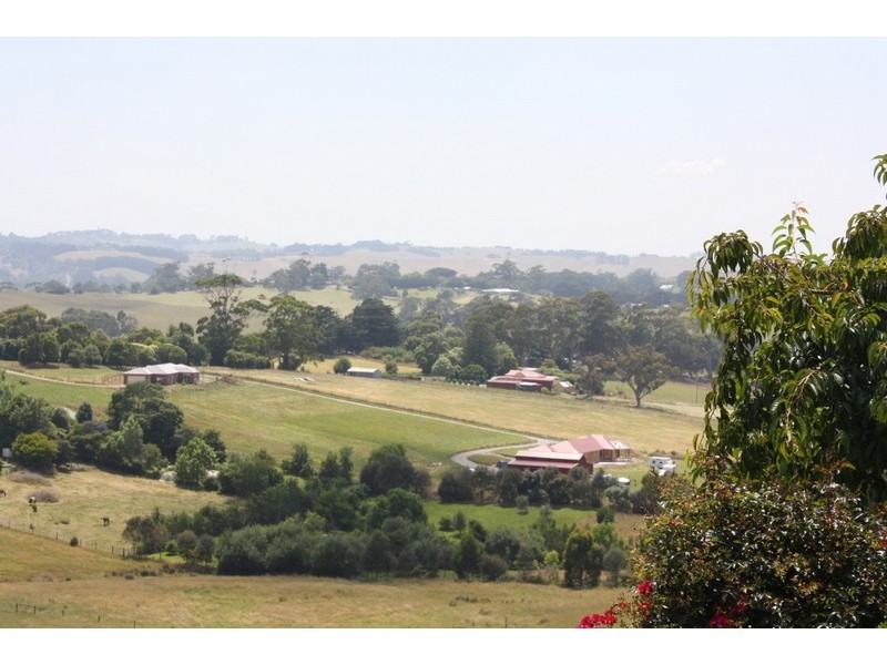 11 Inches Road, Korumburra VIC 3950