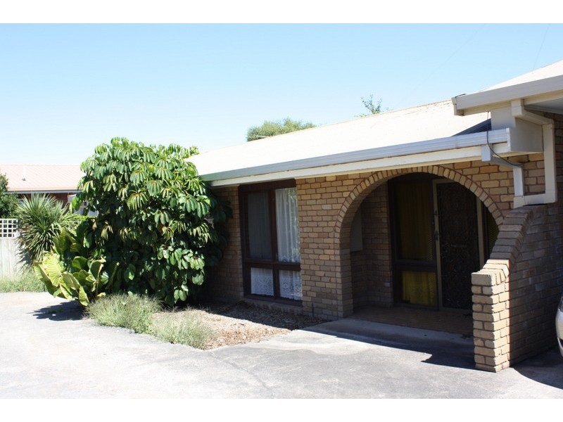 4/4 Ruddville Street, Korumburra VIC 3950