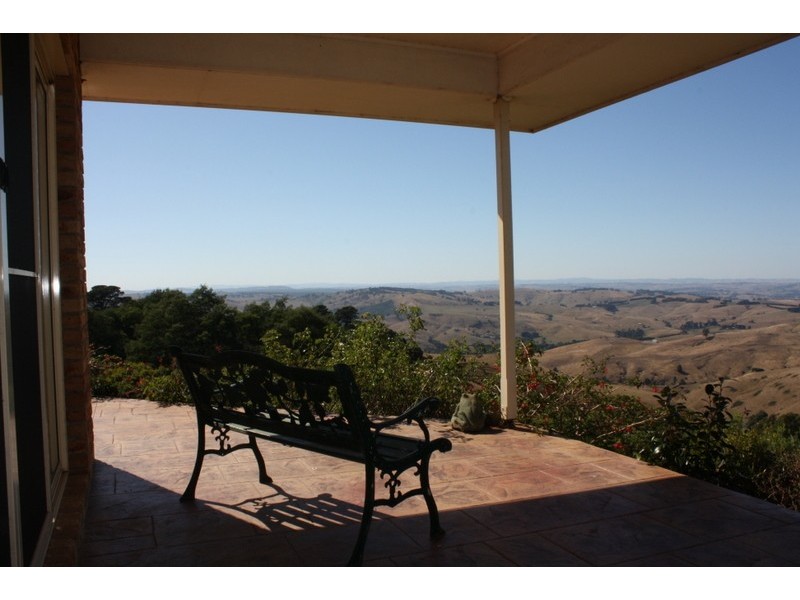 84 McIntoshes Road, Strzelecki VIC 3950