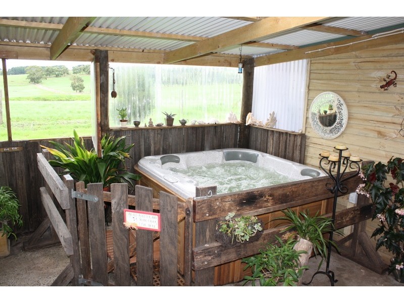 6750. South Gippsland Highway, Loch VIC 3945