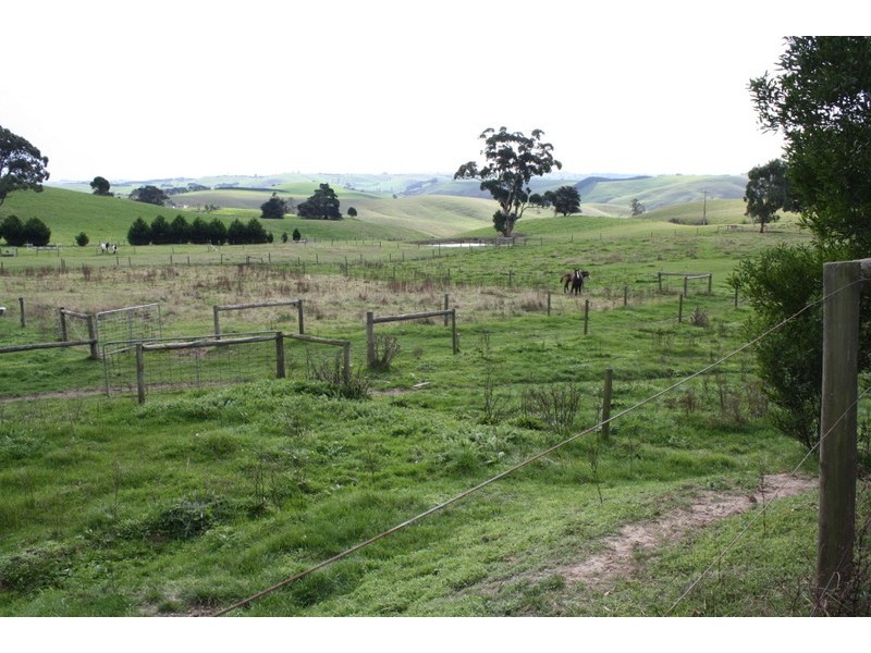 90. Kelly & Mosses Lane, Korumburra VIC 3950