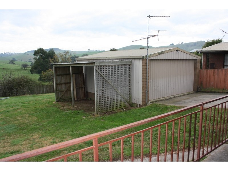 25 Bourke Street, Korumburra VIC 3950