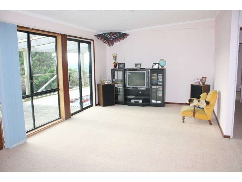 31 Inches Road, Korumburra VIC 3950