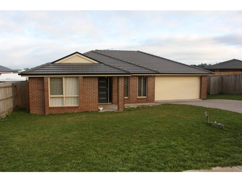 17 Georgina Parade, Korumburra VIC 3950