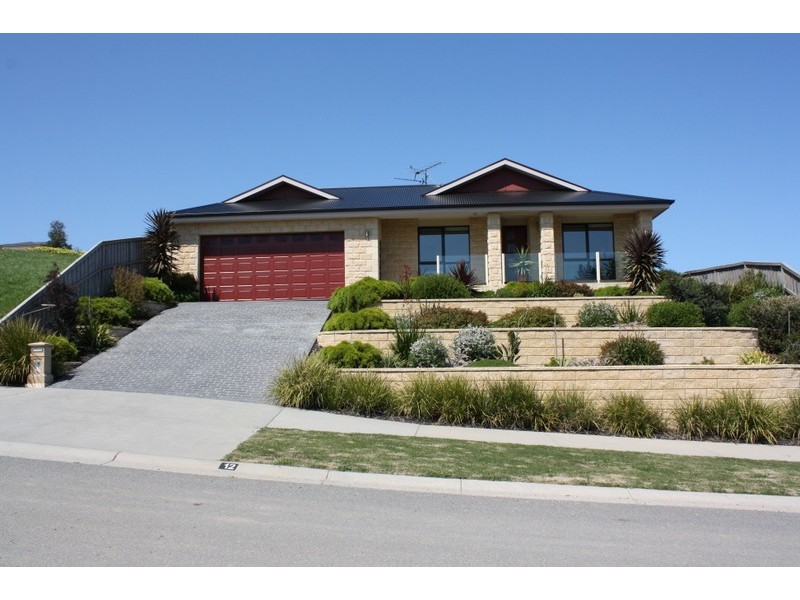 12 Hannah Rise, Korumburra VIC 3950
