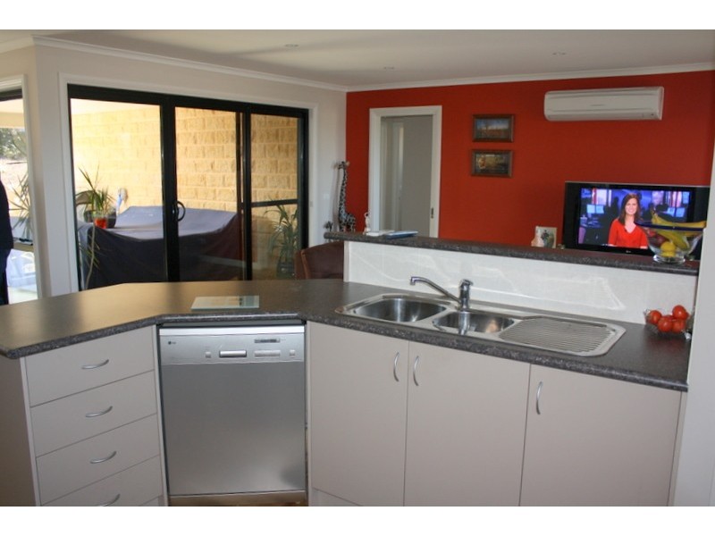 12 Hannah Rise, Korumburra VIC 3950