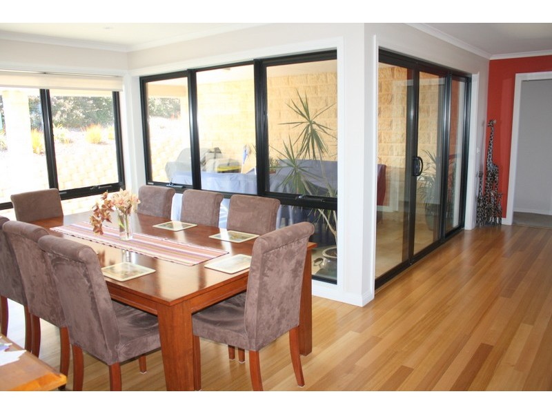 12 Hannah Rise, Korumburra VIC 3950