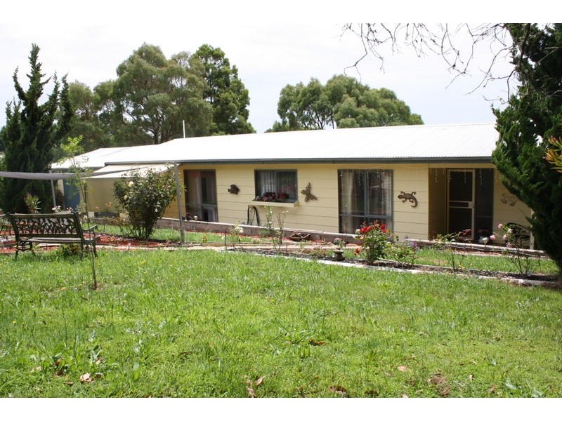 69 Sommers Crescent, Korumburra VIC 3950