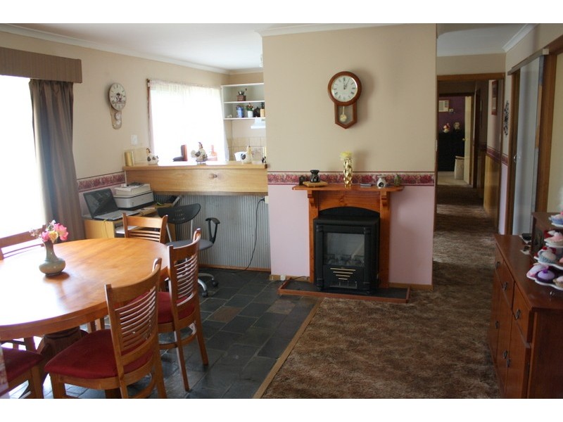 69 Sommers Crescent, Korumburra VIC 3950