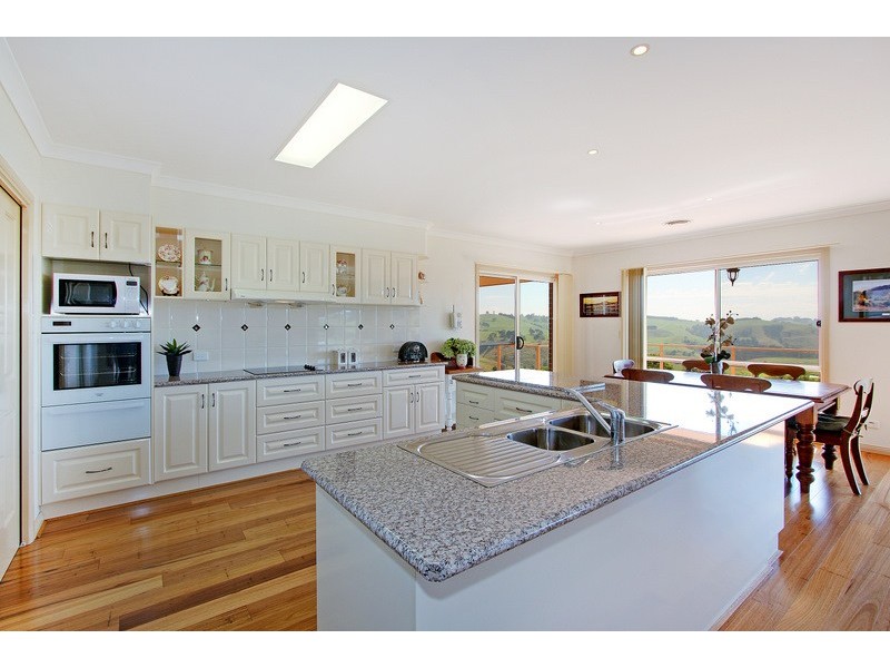 54 Newtons Road, Arawata VIC 3951