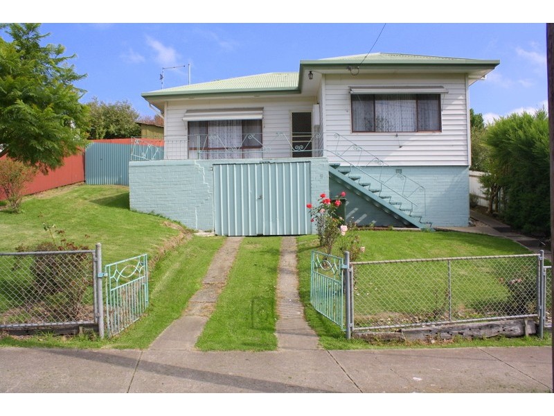 9 South Railway Avenue, Korumburra VIC 3950