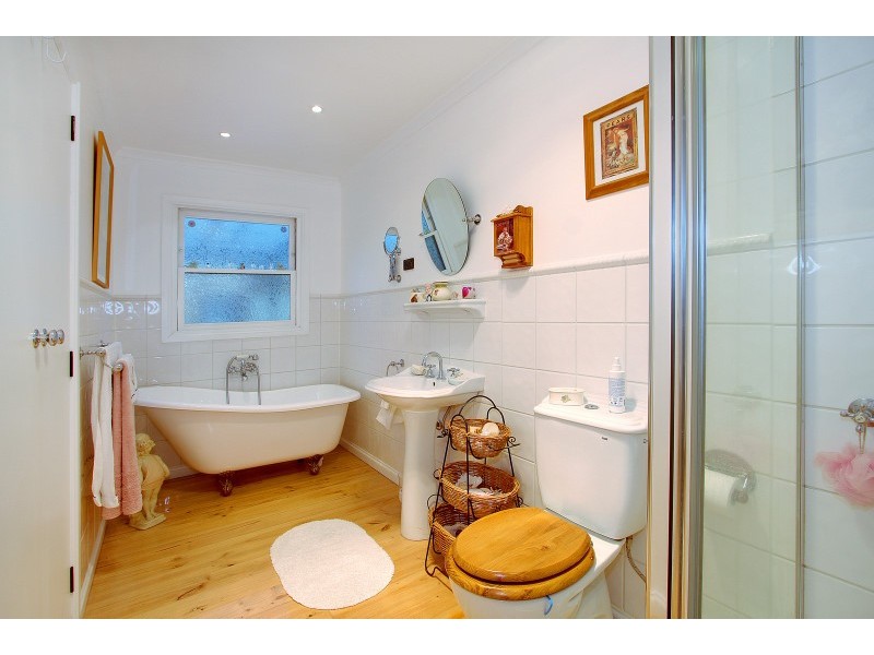 11 Gordon Street, Korumburra VIC 3950