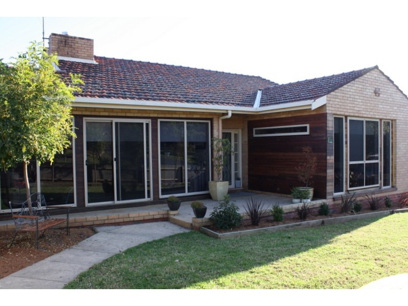 37 Victoria Street, Korumburra VIC 3950