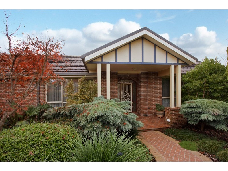 2 Valley View Parade, Korumburra VIC 3950