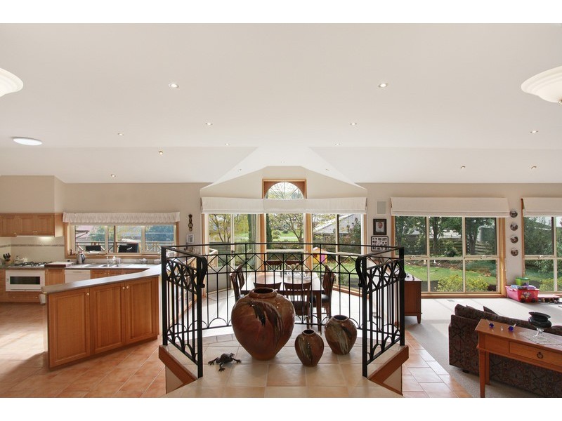 2 Valley View Parade, Korumburra VIC 3950