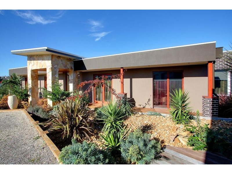 21 Grandview Rise, Korumburra VIC 3950