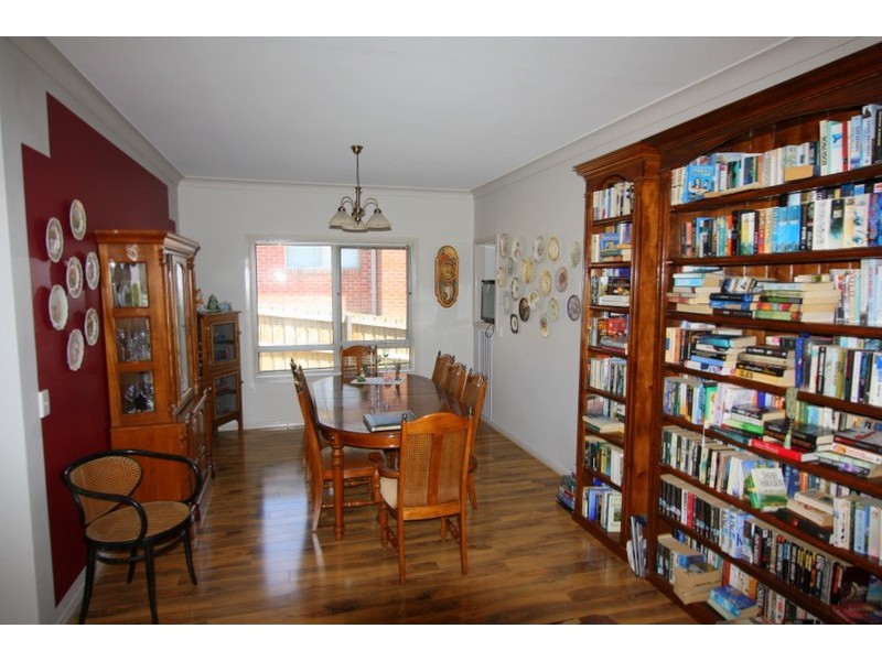 16 Abbey Road, Korumburra VIC 3950