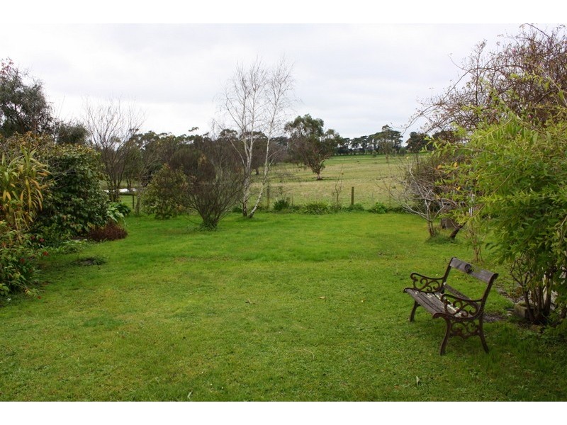 36 Drouin Road, Poowong VIC 3988