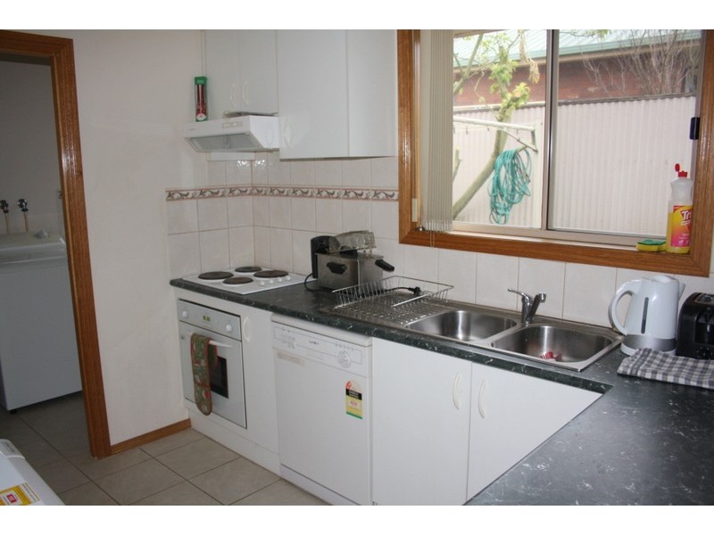 2/11 Shellcotts Road, Korumburra VIC 3950