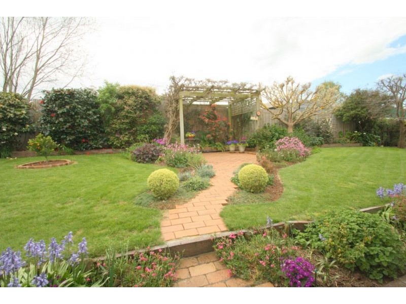 2 Noel Court, Leongatha VIC 3953