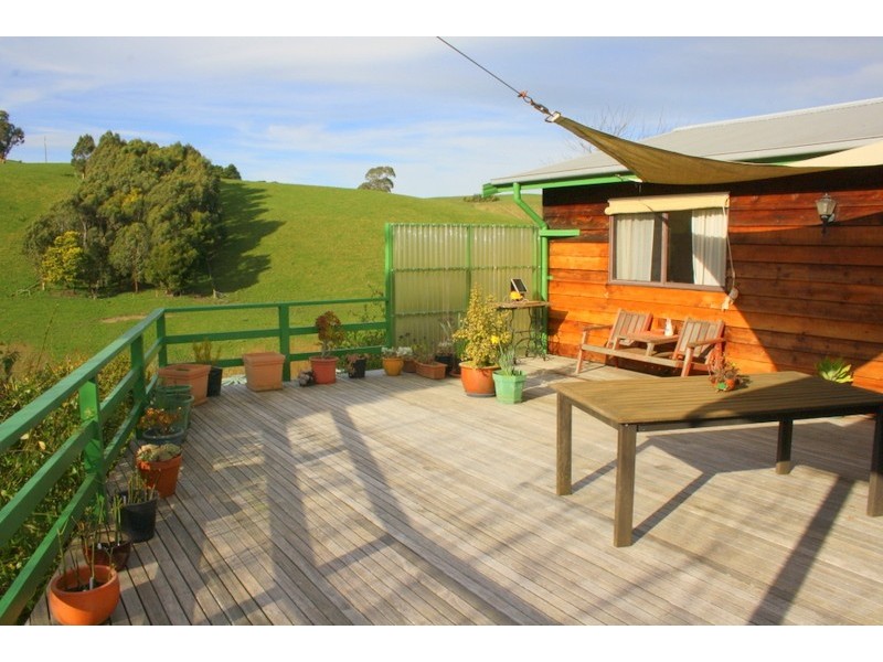 90 Stevens Road, Kardella VIC 3951