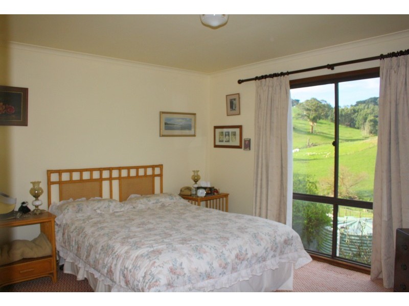 90 Stevens Road, Kardella VIC 3951