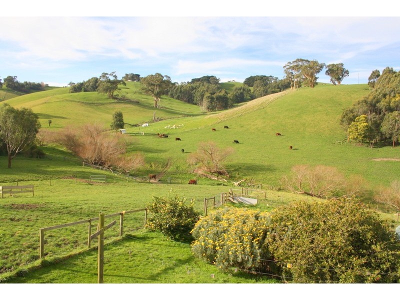 90 Stevens Road, Kardella VIC 3951