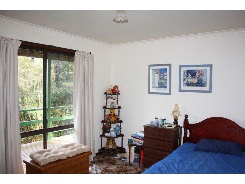 90 Steven Road, Kardella VIC 3951