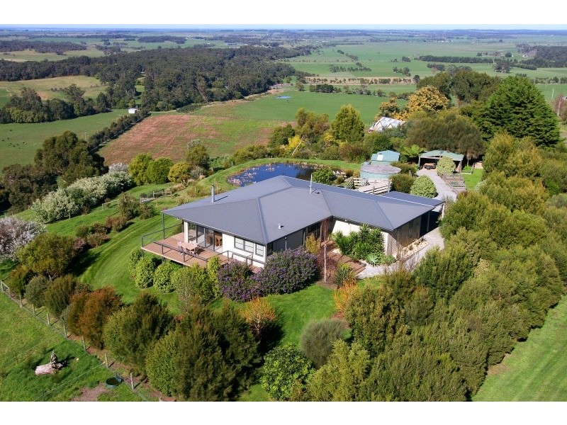 8 Neilsen Street, Outtrim VIC 3951