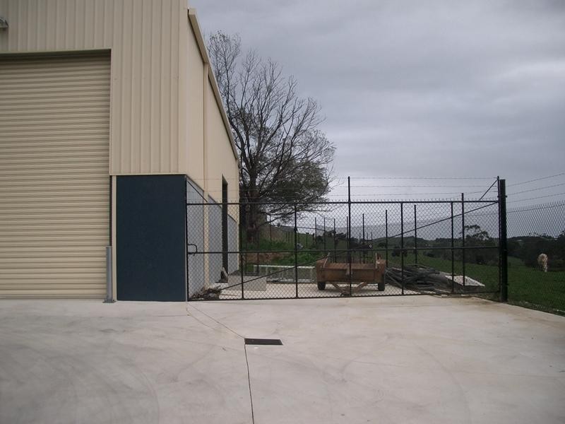 3/3 ADKINS STREET, Korumburra VIC 3950