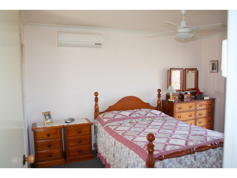 4 Queen Street, Loch VIC 3945