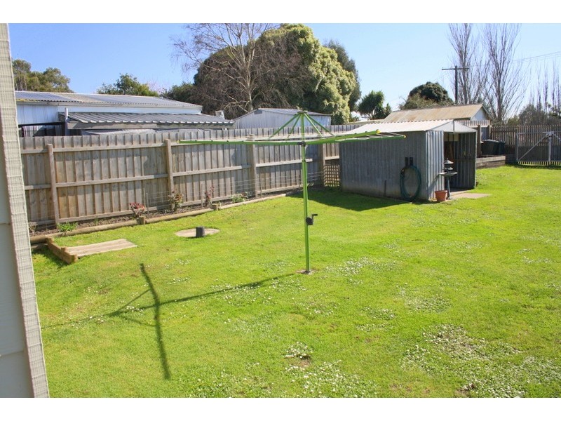 4 Queen Street, Loch VIC 3945