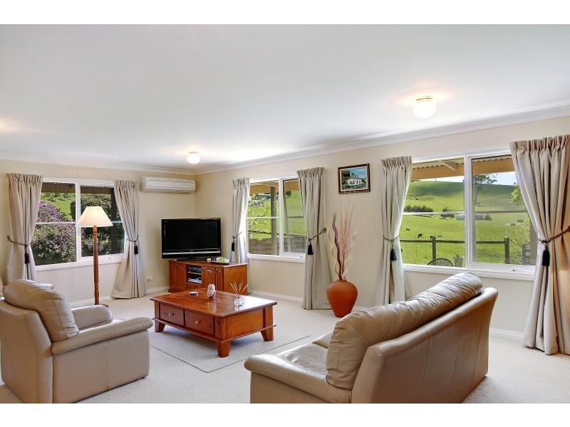 105 Stewarts Road, Kardella VIC 3951