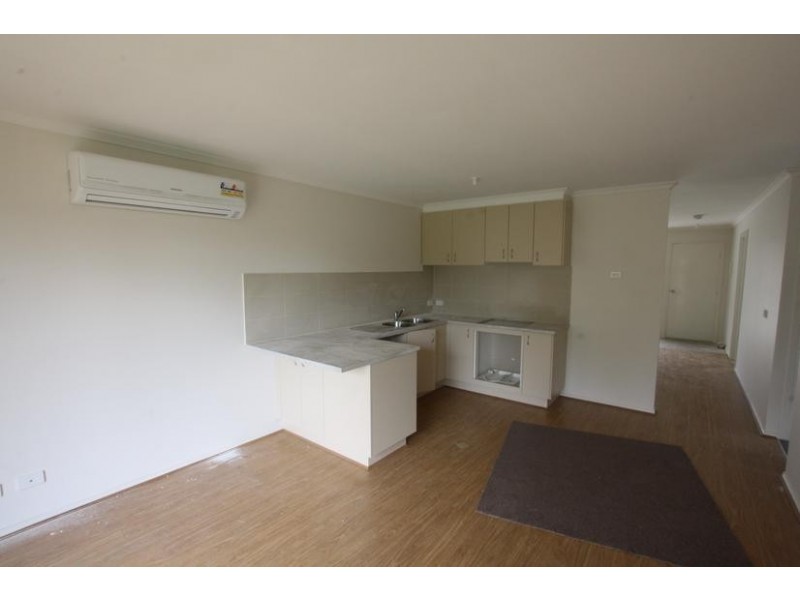 2/9 Lower Gordon Street, Korumburra VIC 3950