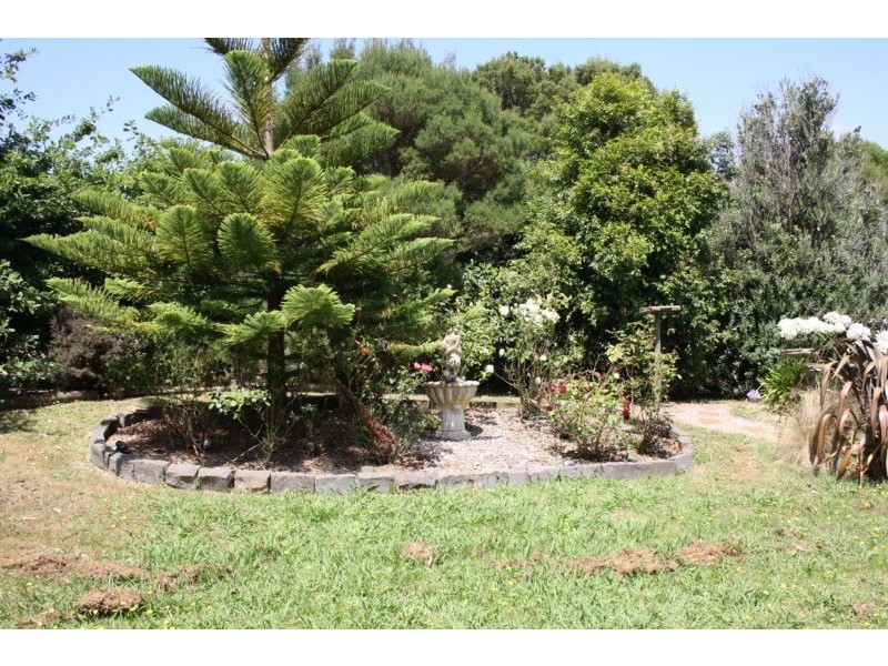 9 Hairs Road, Korumburra VIC 3950