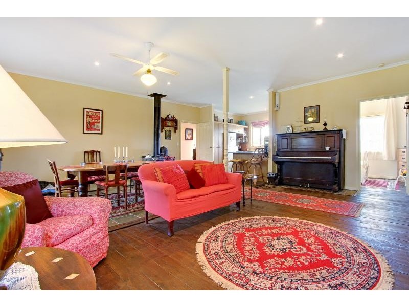 54 Kardella Road, Korumburra VIC 3950