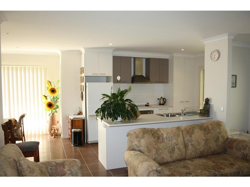 1/5 Queen Street, Korumburra VIC 3950