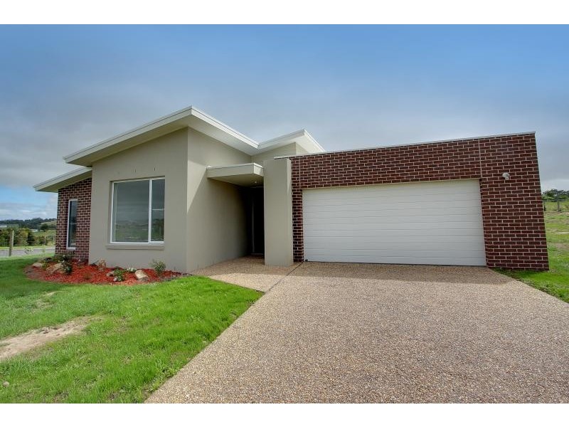 22 Grandview Rise, Korumburra VIC 3950