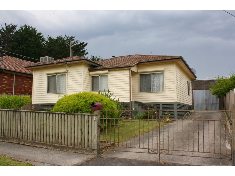 6 Waugh Avenue, Korumburra VIC 3950