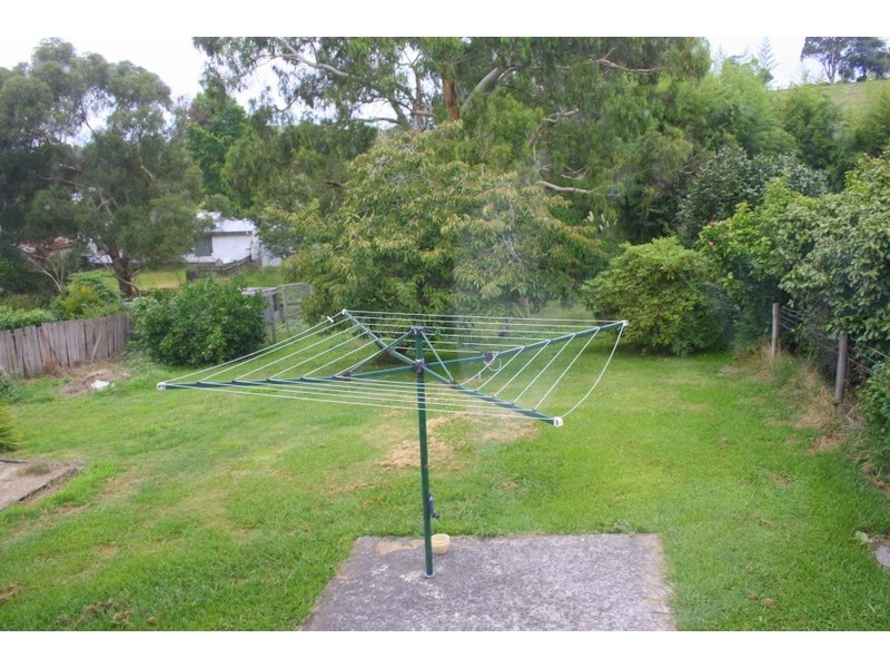 21 Smith Street, Loch VIC 3945