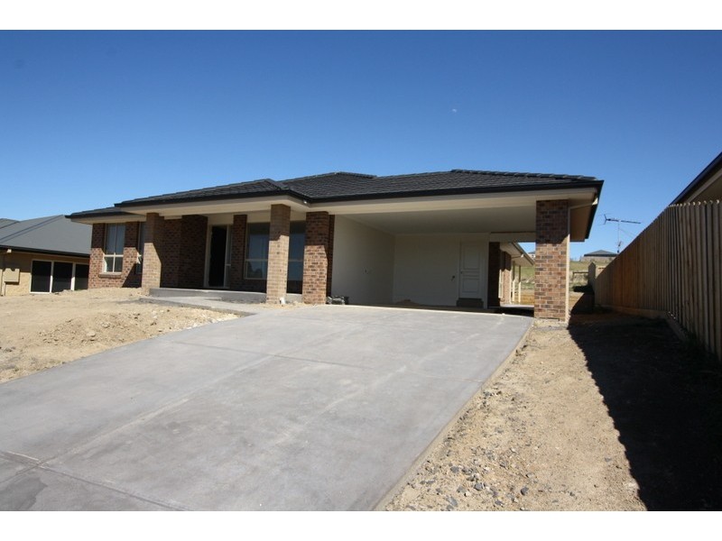 32 Massimo Way, Korumburra VIC 3950