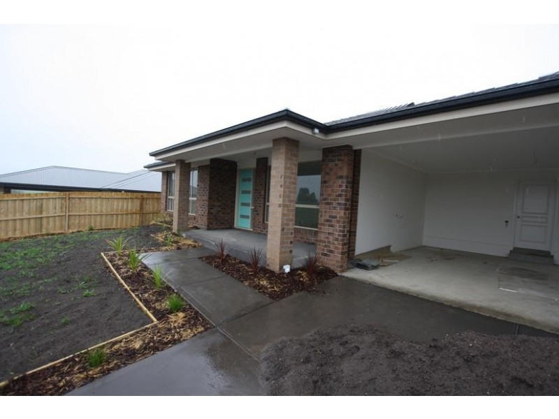 32 Massimo Way, Korumburra VIC 3950