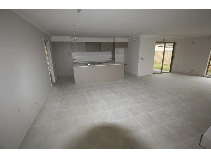 32 Massimo Way, Korumburra VIC 3950